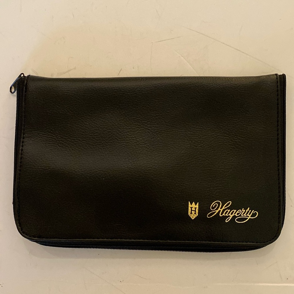 Hagerty Jewelry travel organizer with zipper